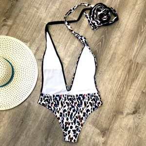 Swimwear Brand New! No Tag.  🔴 Buy one and get one 50% off.‼️